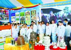 ပြည်တွင်းအားဖြင့် ခေတ်မီဖွံ့ဖြိုးတိုးတက်သော နိုင်ငံတော်သစ်ဆီသို့